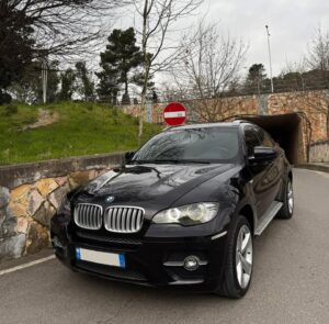 BMW X6 2011