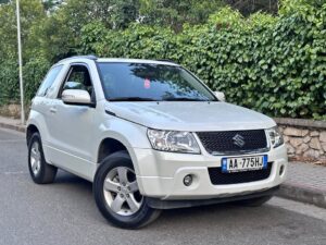 Suzuki Grand Vitara 2012