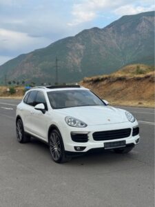 Porsche Cayenne Porsche 2015
