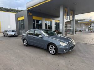 Mercedes-Benz C 180 2005